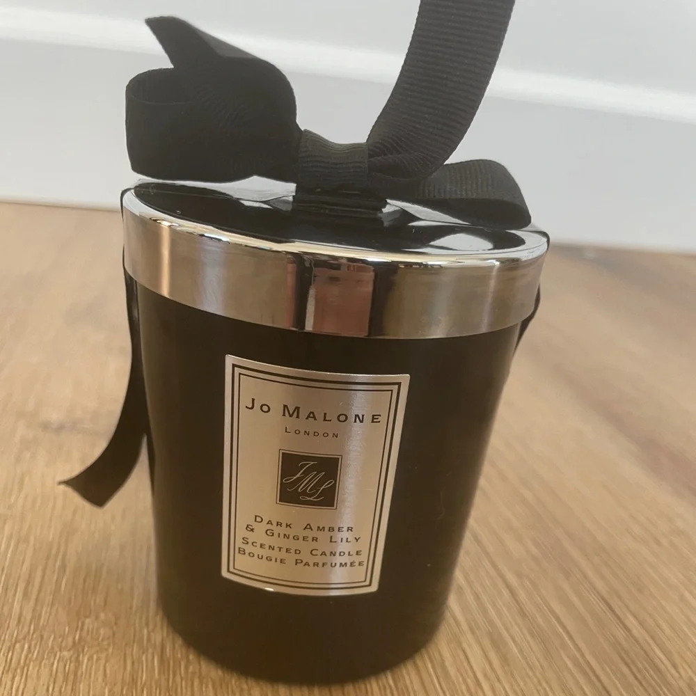 NWOB, Jo Malone London Home Candle, Dark Amber & Ginger Lily Scented - Picture 3 of 8